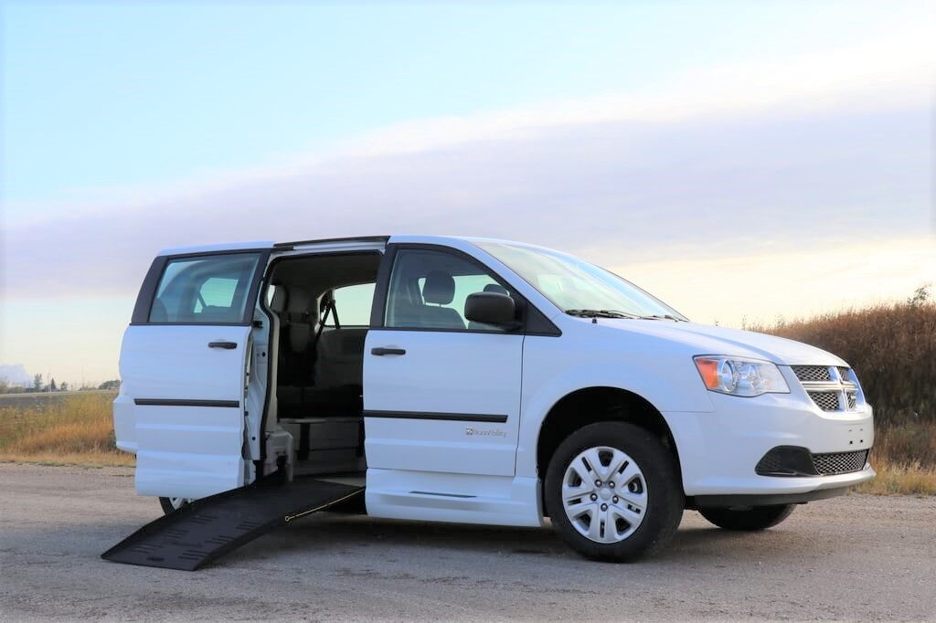 BraunAbility Side Entry Dodge Grand Caravan